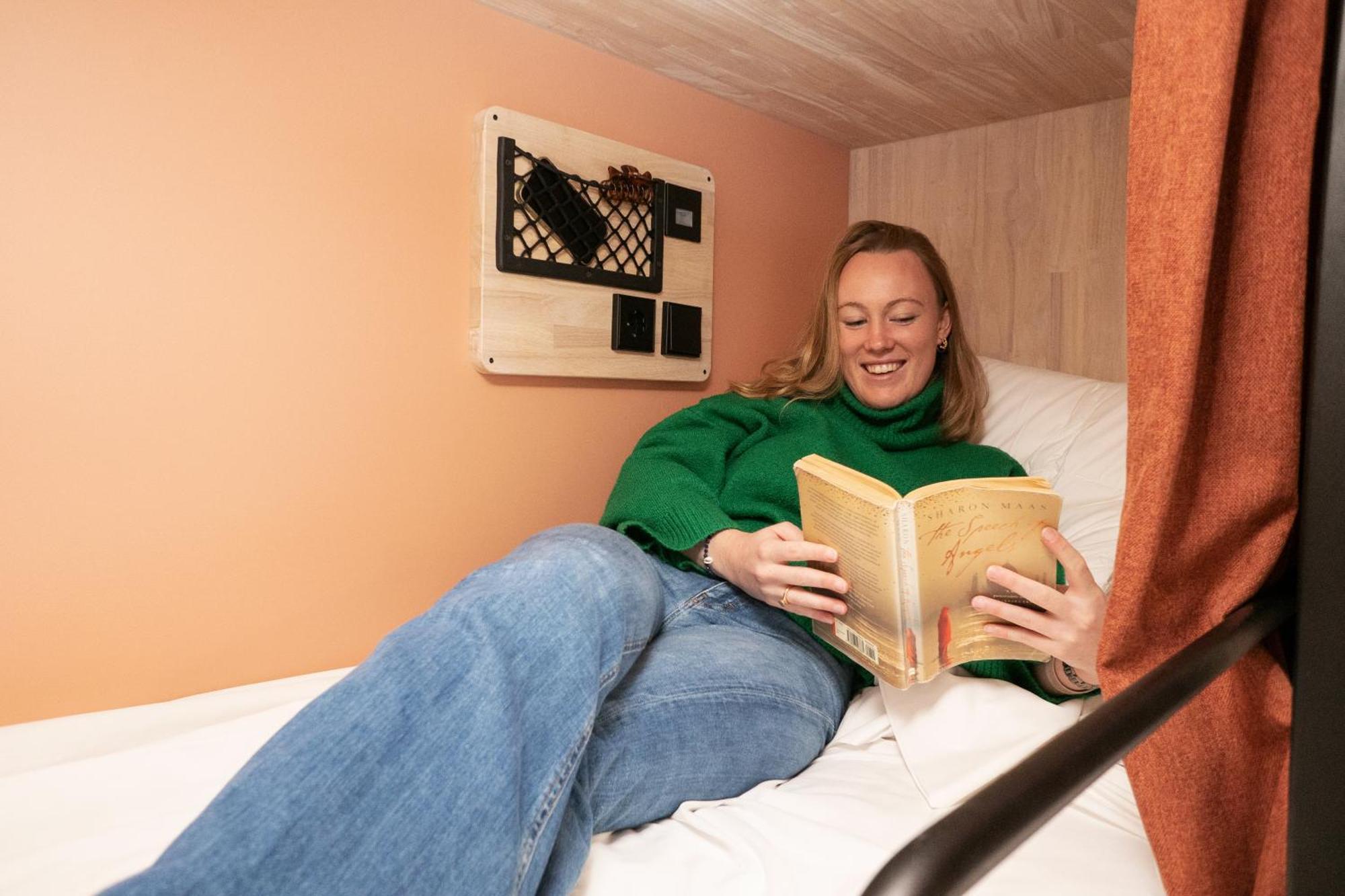 The Elephant Hostel Amsterdam Esterno foto