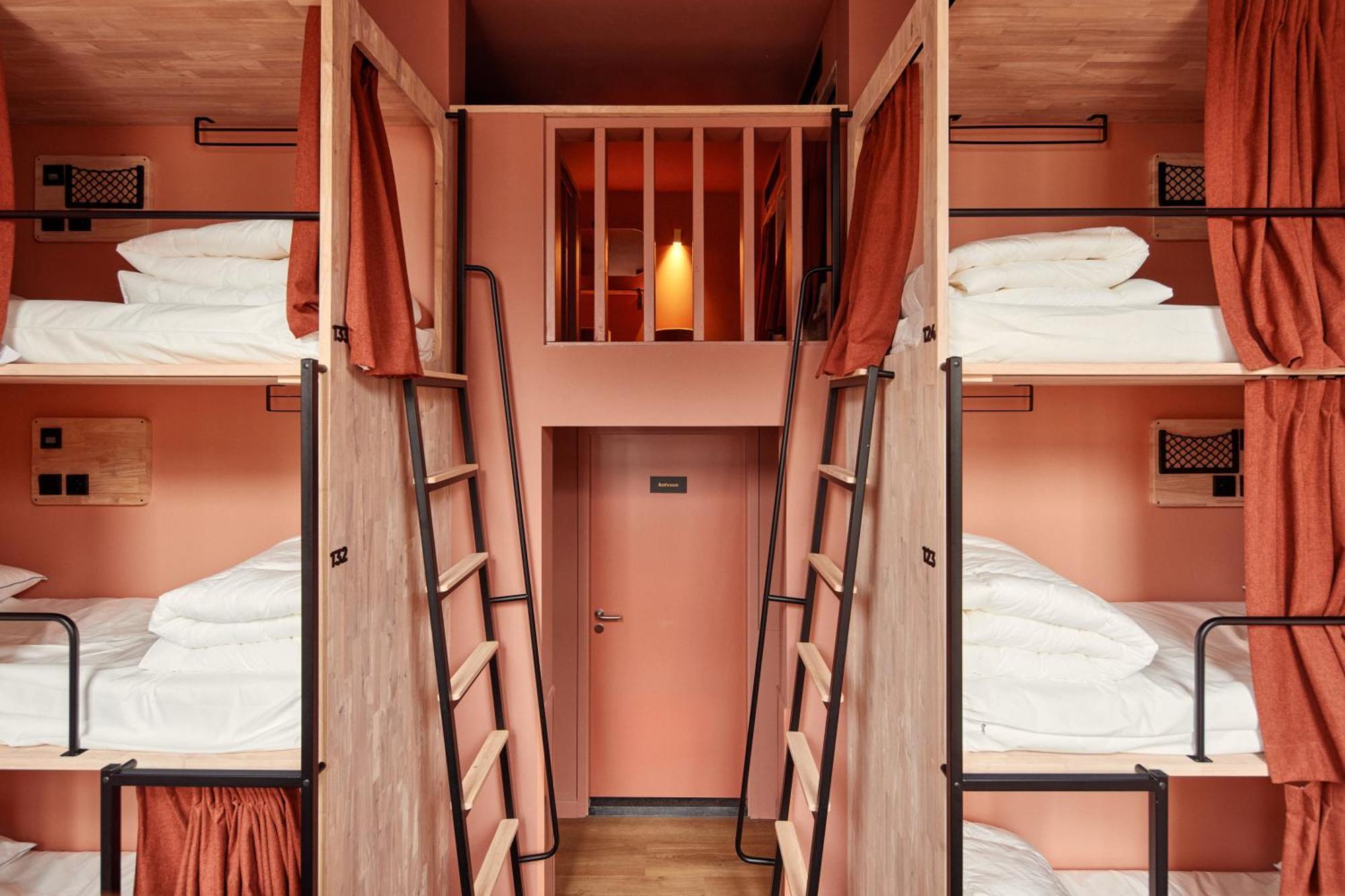 The Elephant Hostel Amsterdam Esterno foto