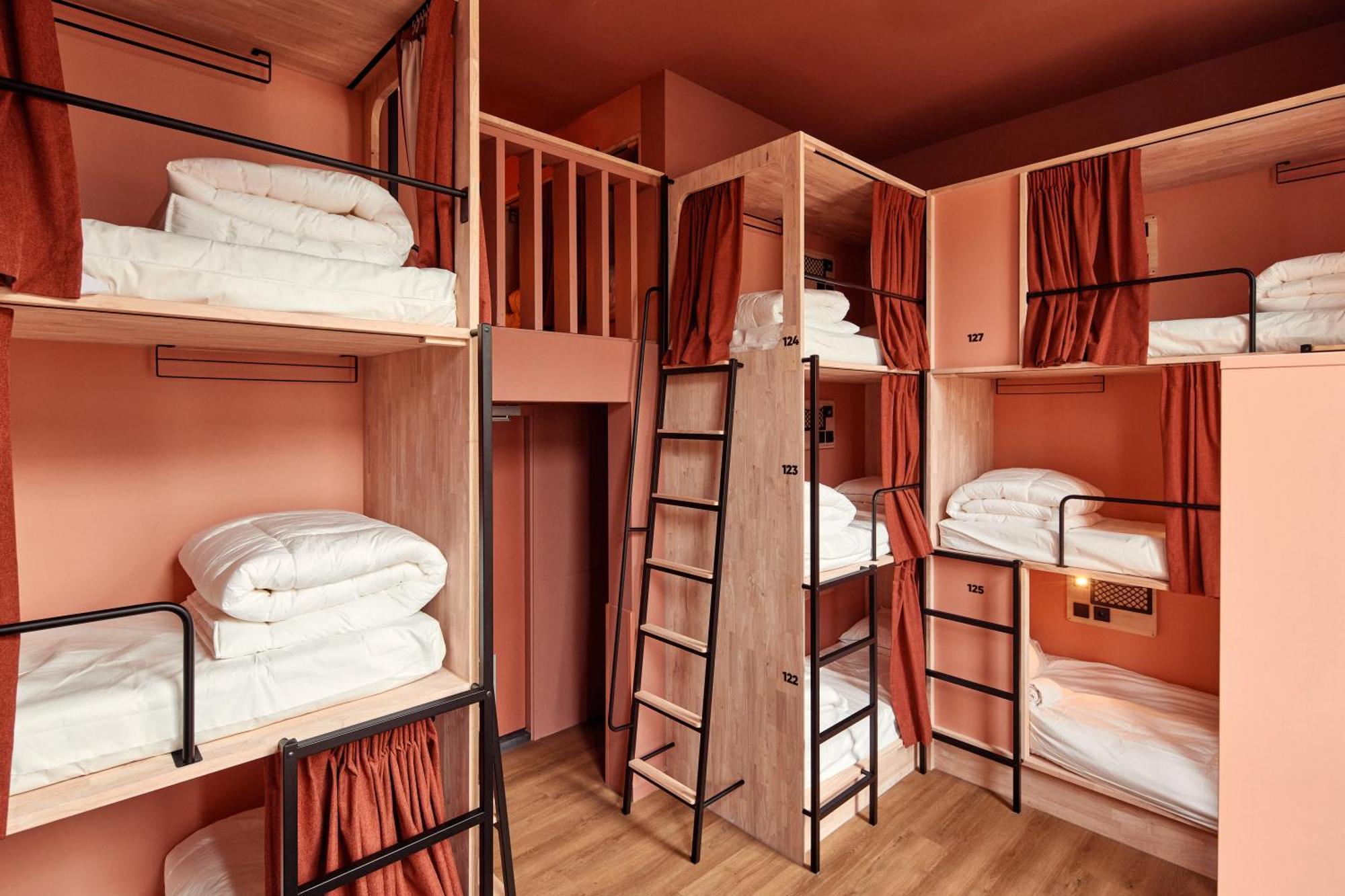The Elephant Hostel Amsterdam Esterno foto
